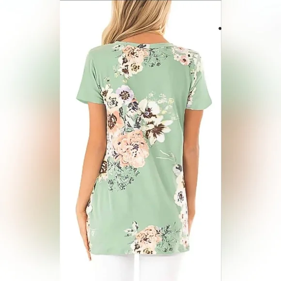 Mint Green Floral Short Sleeve Round Neck Blouse, Small Flowery Shirt - Picture 6 of 6